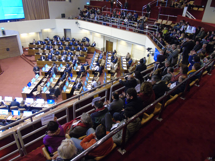 Interpelación a Ministro Hernán Larraín